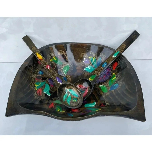 Folk Art Hand Carved Wooden Bowl Serving Utensils Hand Painted Serving Dish - Picture 4 of 11